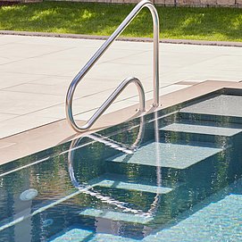 Pool_35_b