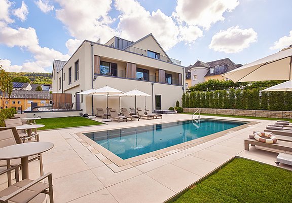 Pool_17_b
