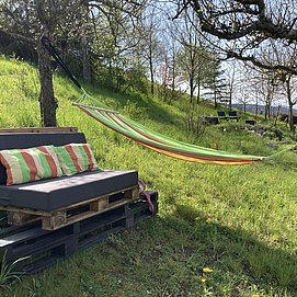 Relaxen in der Hängematte und auf der Couch