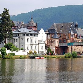 Moselufer in Traben-Trarbach