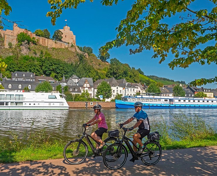 Saar-Radweg bei Saarburg