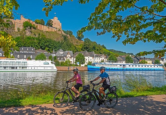 Saar-Radweg bei Saarburg