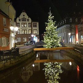 Weihnachtsbaum auf der Saar