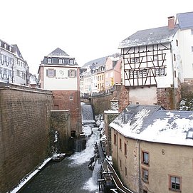 Wasserfall im Winter