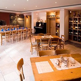 Weingut-Brennerei Hutmacher (1)