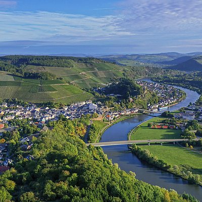 Foto: Saarburg mit Beurig