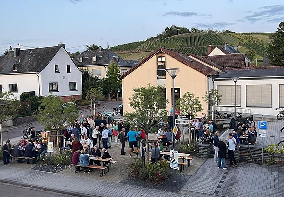 Weinstand Wiltingen - mittwochs up der Gaas