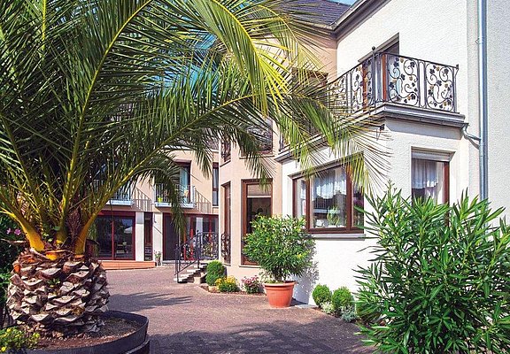 Weingut-Gästehaus Bernd Frieden (1)
