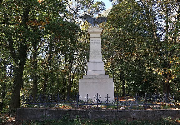 Granadenkmal Wasserliesch (01)