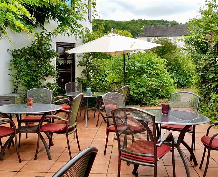 Ferienweingut Raevenhof (2)