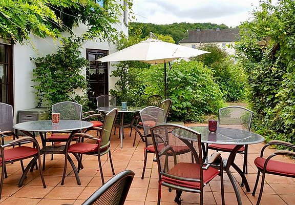Ferienweingut Raevenhof (2)