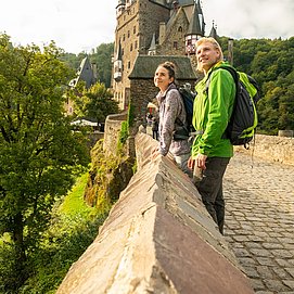 Auf dem Weg zur Burg Eltz
