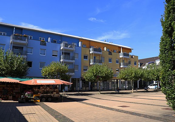 Saar-Mosel-Platz Konz (2)