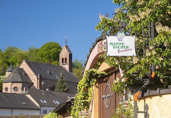 Mannebacher Landhotel (2)