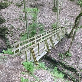 Brücke über den Kluckerter Bach