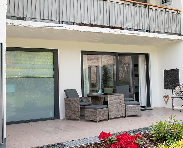 Appartements mit Terrasse und Balkon