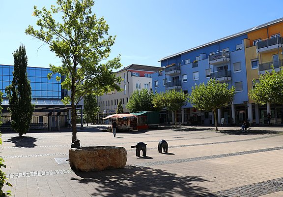 Saar-Mosel-Platz Konz (1)