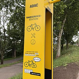 ADAC-Radservice-Station (05)