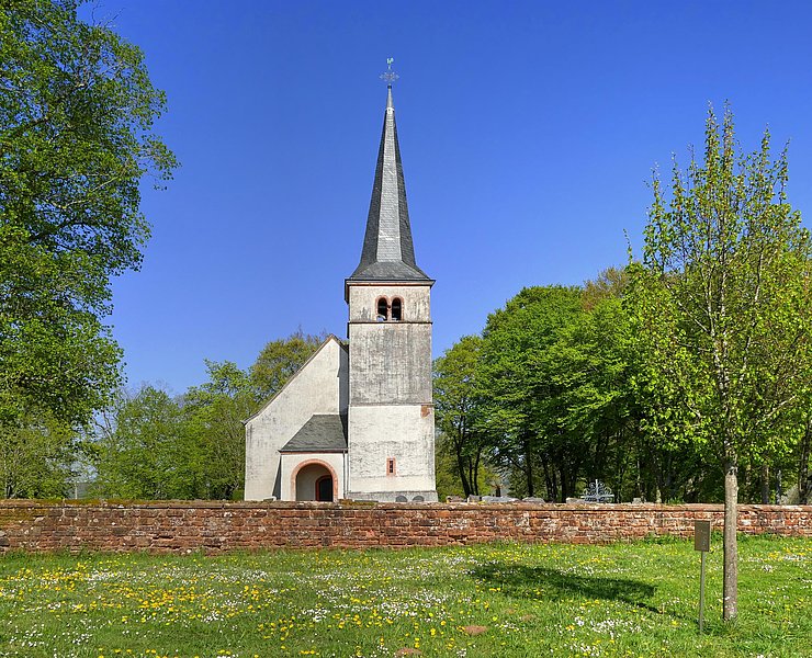 Alte Dorfkirche Kastel-Staadt