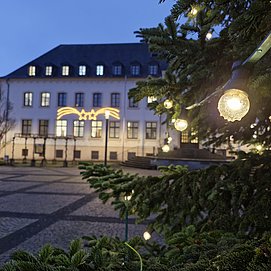 Weihnachtlicher Marktplatz in Konz