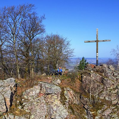 Foto: Gipfelkreuz Maunert (1)