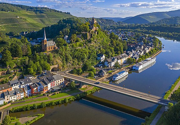 Blick auf Saarburg