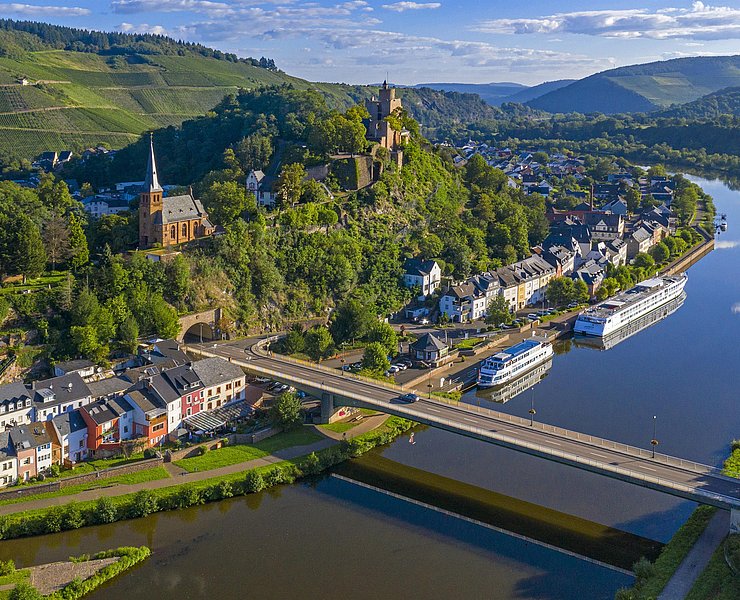 Blick auf Saarburg
