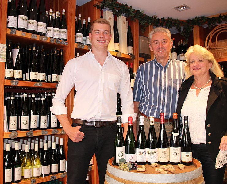 Vinothek Bonsai & Wein (3)