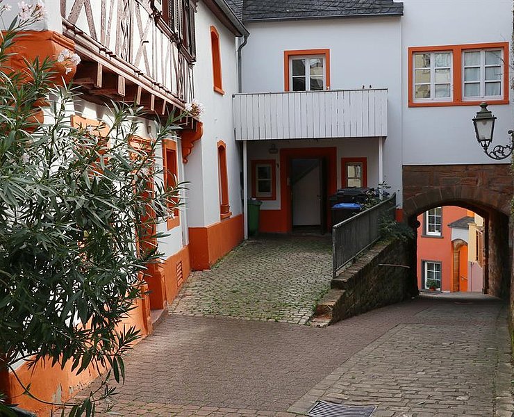 Laurentiustor Saarburg (1)