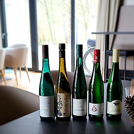 Buch und Wein (2)