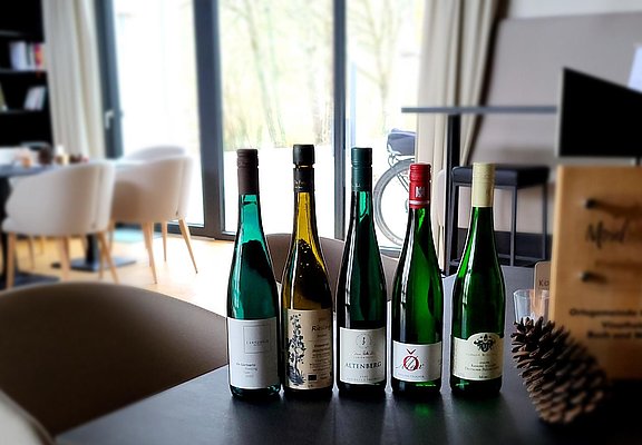 Buch und Wein (2)