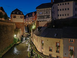 Saarburg bei Nacht (1)