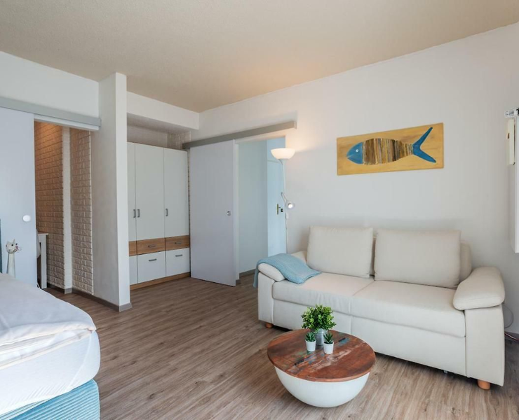 Basic Apartment 2