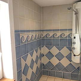 Blaues-Haus-Trassem (11)