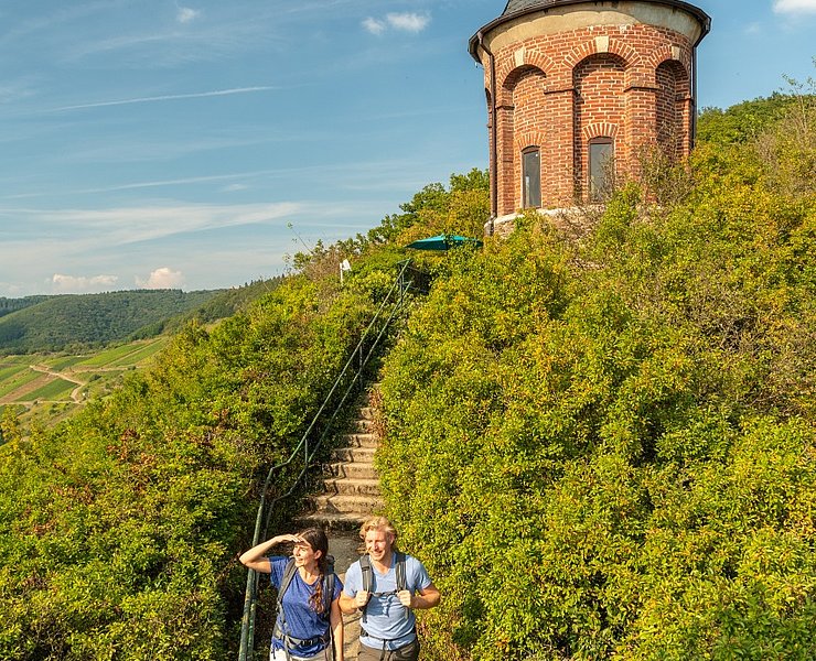 Weg zum Collis-Turm