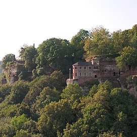 Flug um die Klause Kastel-Staadt - Urlaubsregion Saar-Obermosel - Saar-Obermosel-Touristik e.V.