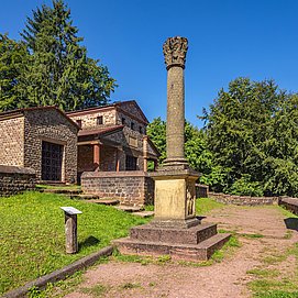Tempelanlage Tawern (1)