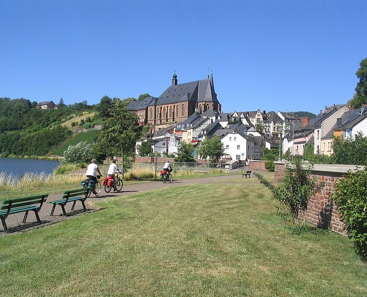 Saar-Radweg bei Saarburg