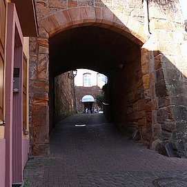 Laurentiustor Saarburg (2)