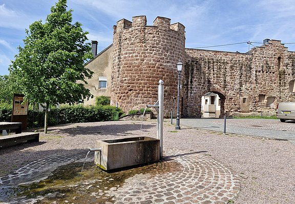 Dorfplatz Weiher