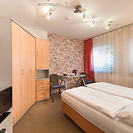 Standard Doppelzimmer (2)