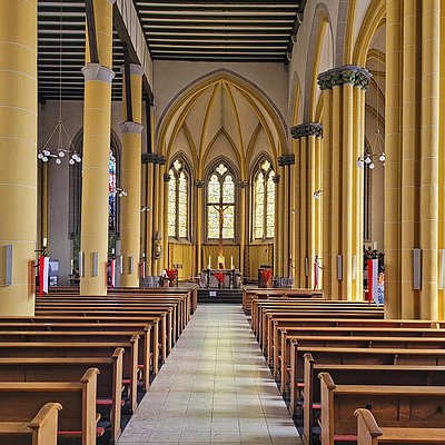 Foto: St. Laurentiurs Saarburg (2)