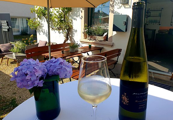 Straußwirtschaft Weingut Permesang (1)