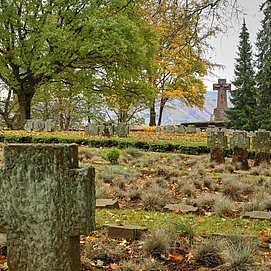 Ehrenfriedhof Kastel-Staadt (2)