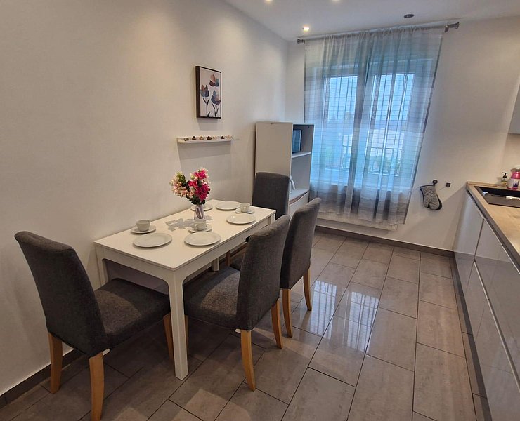 Moselzeit Ferienwohnung (02)