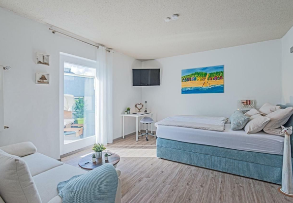 Basic Apartment 1