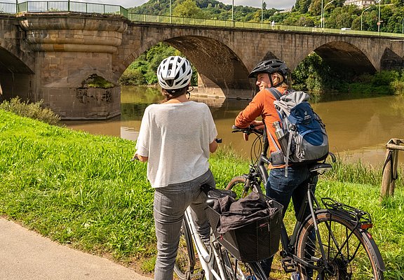 Der Mosel-Radweg am Zurlaubener Ufer