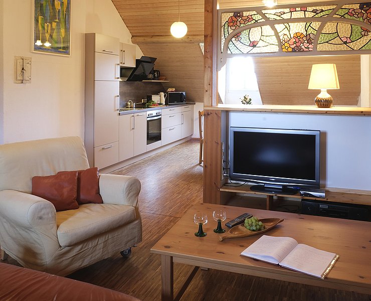 Zur Alten Ayler Pflasterei - Vogelnest (2)