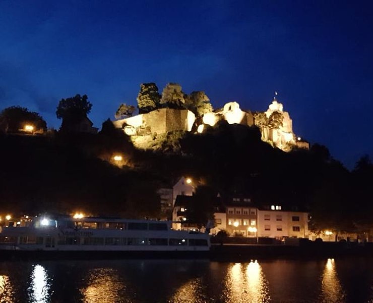 Saarburg bei Nacht (3)
